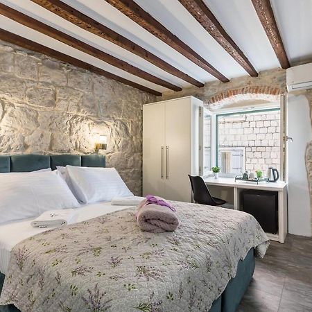 Bonbon Old Town Private En-Suite Room 斯普利特 外观 照片